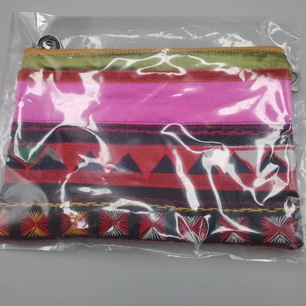 Shinawatra Thailand Silk Clutch Purse Pink Red Gold Zip New‎ NWT US shipped